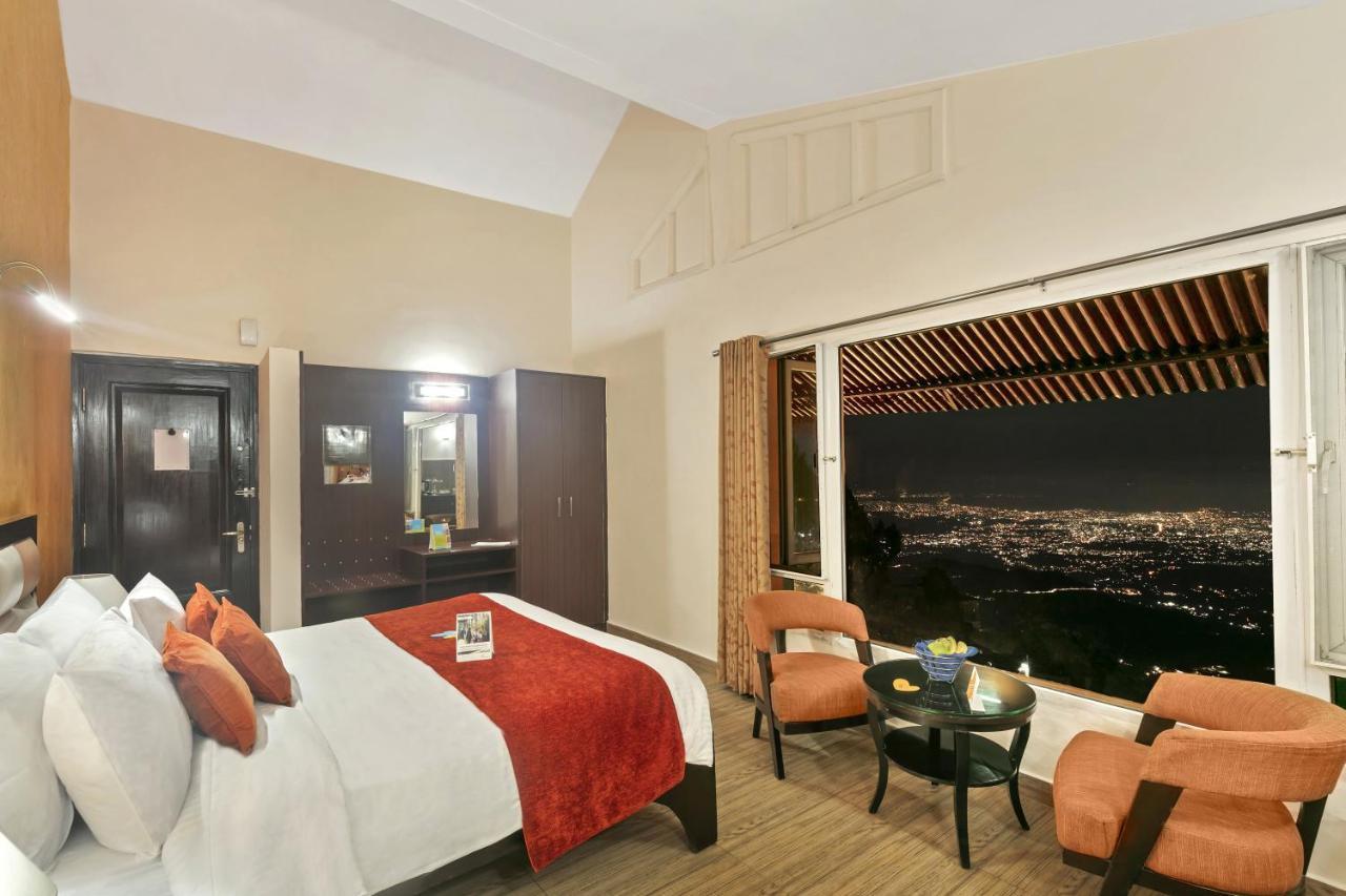 Club Mahindra Mussoorie Hotel Bagian luar foto